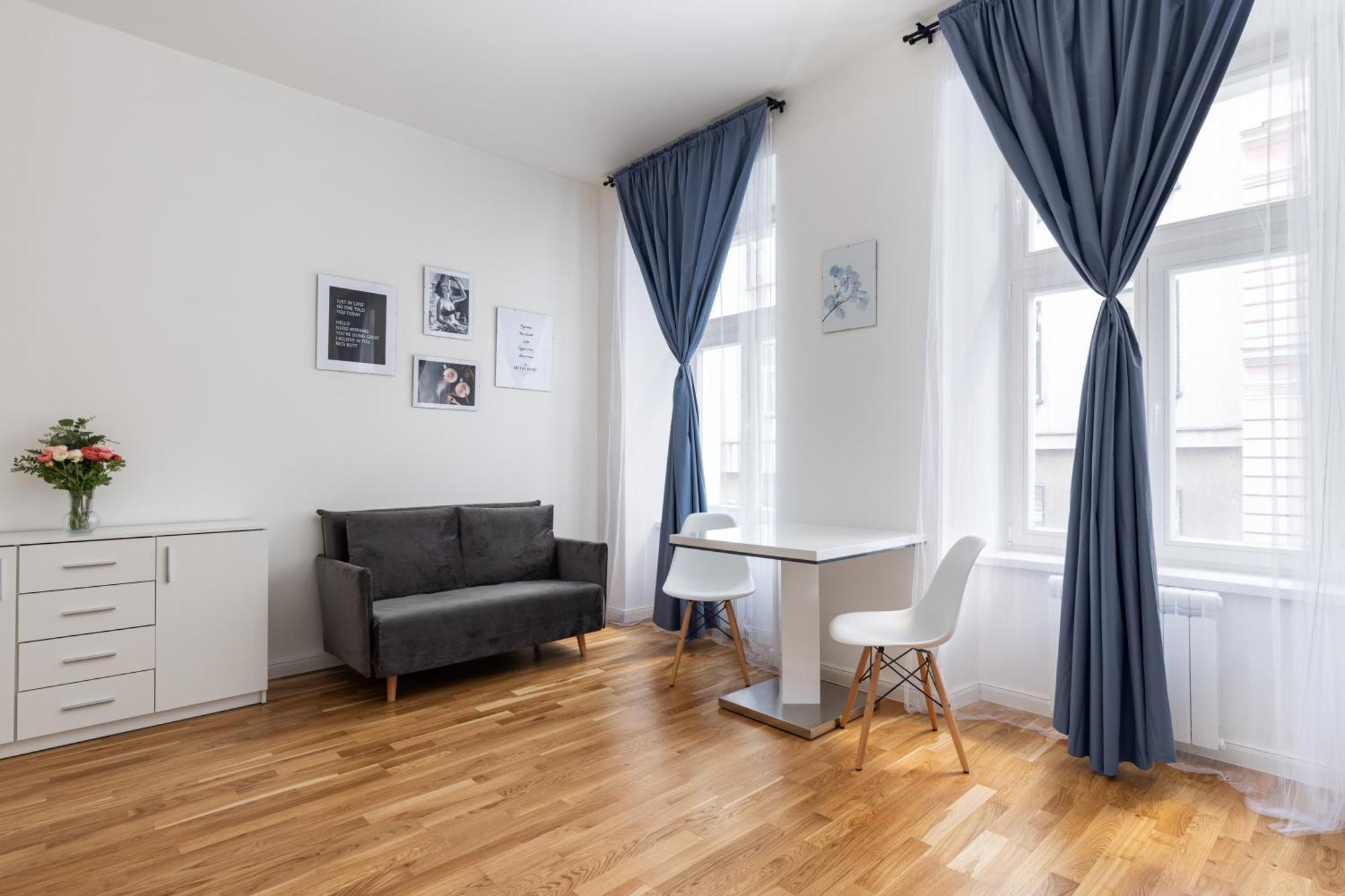 Stay2Gether Blue Vibe Studio - Metro Florenc Praga Exterior foto