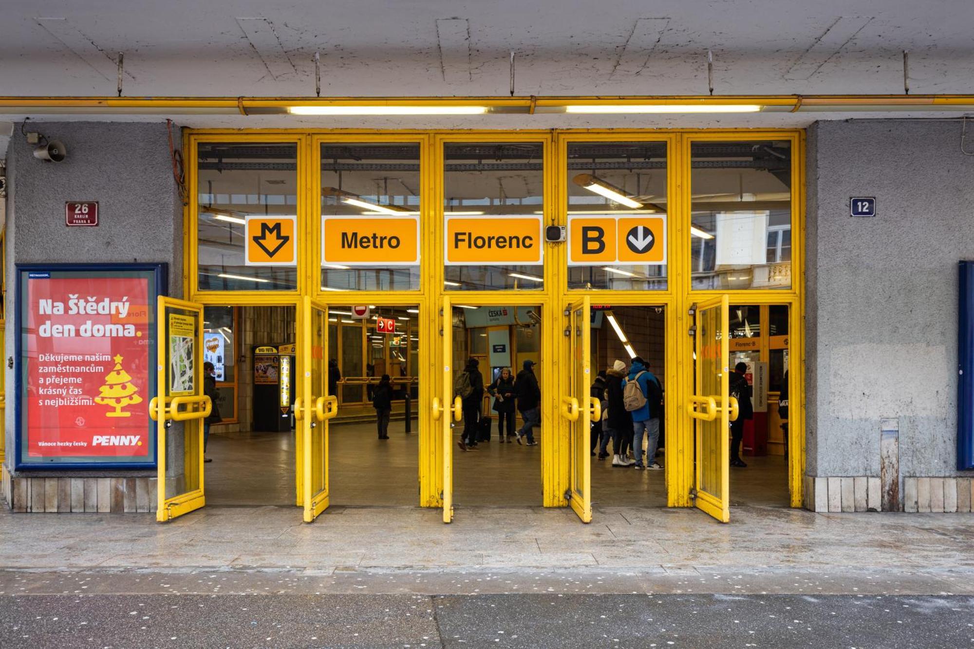 Stay2Gether Blue Vibe Studio - Metro Florenc Praga Exterior foto